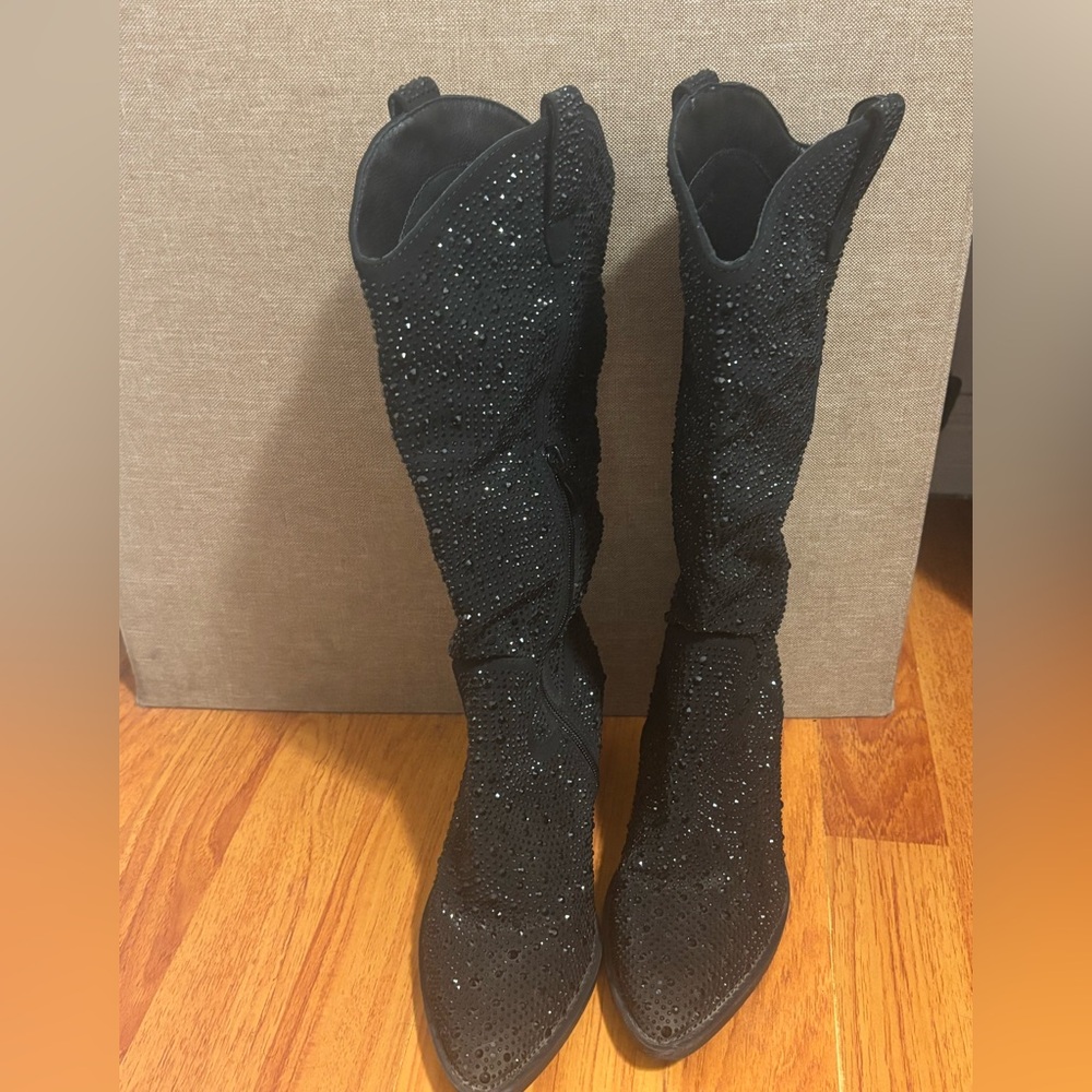 Elegant Black Rhinestone Cowboy Boots